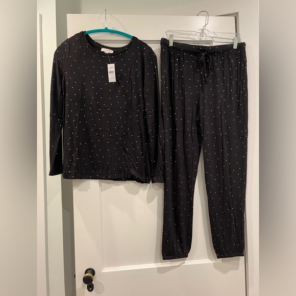 NWT! LOFT 2pc Shimmer Dot Pajama Set, size S (fits S/M) - Picture 3 of 9